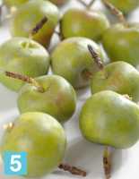 Яблочки-мини зеленые искусственные TREEZ Collection в коробке в #REGION_NAME_DECLINE_PP#